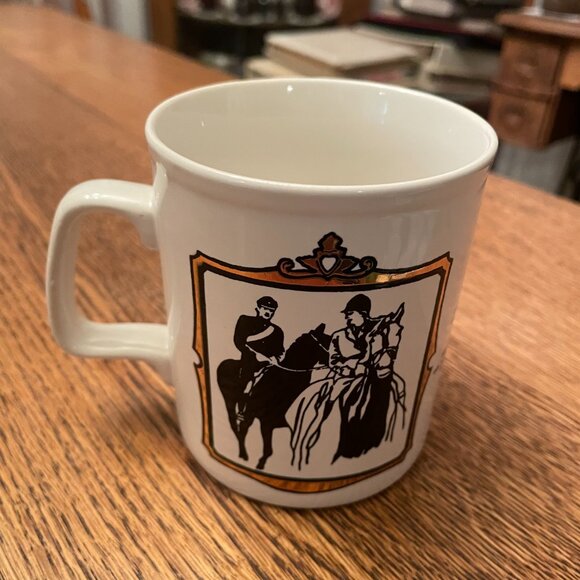 Vintage Royal Wedding 1973 Princess Anne/Mark Phillips Coffee Cup Mug - Picture 2 of 6